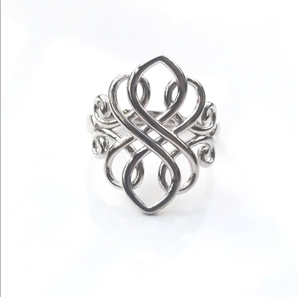 Celtic Sterling Silver Ring - Picture 1 of 6